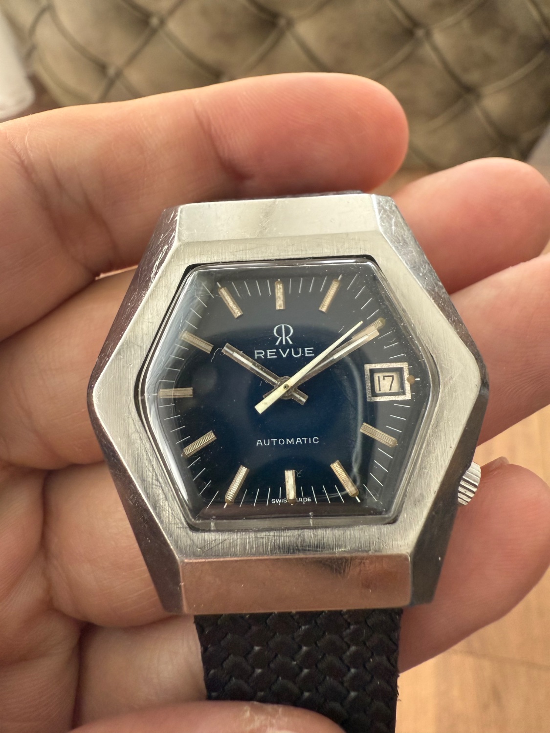 REVUE Automatic Blue Fumé